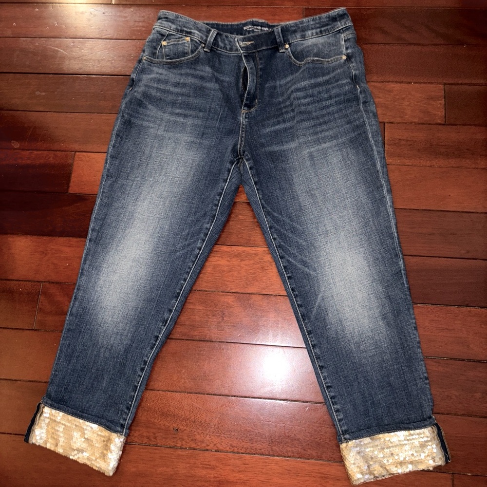 Chico's Womens Boyfriend Ankle Jeans Blue With Emblish Gold Ends Size 12R